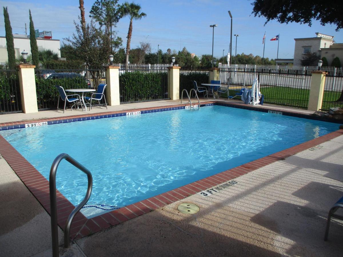 Best Western Plus Sam Houston Inn&Suites Jersey Village Exterior foto