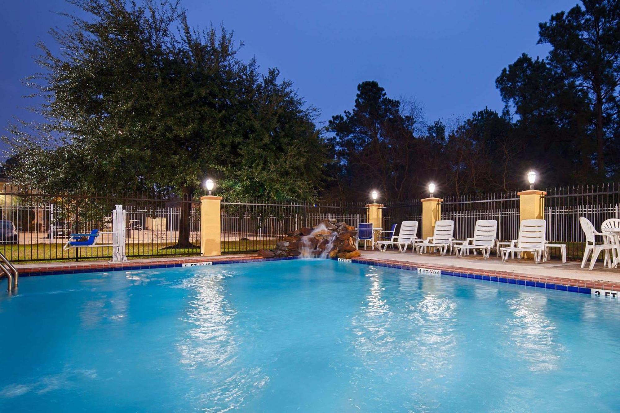Best Western Plus Sam Houston Inn&Suites Jersey Village Exterior foto