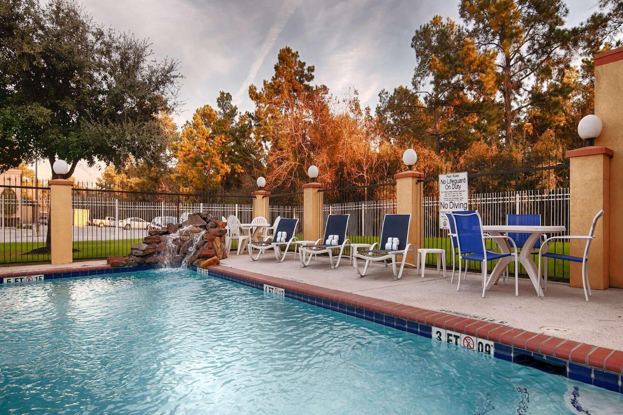 Best Western Plus Sam Houston Inn&Suites Jersey Village Exterior foto